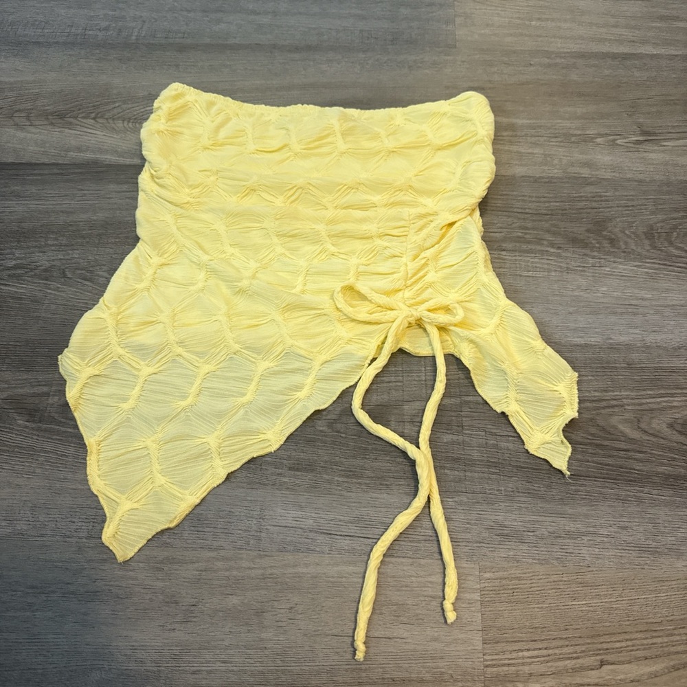 strapless textured cropped top